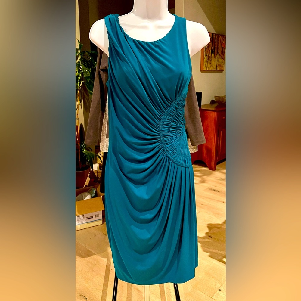 Suze Chin for Maggie Boutique Aqua Blue sleeveless dress with side ruche. NWT